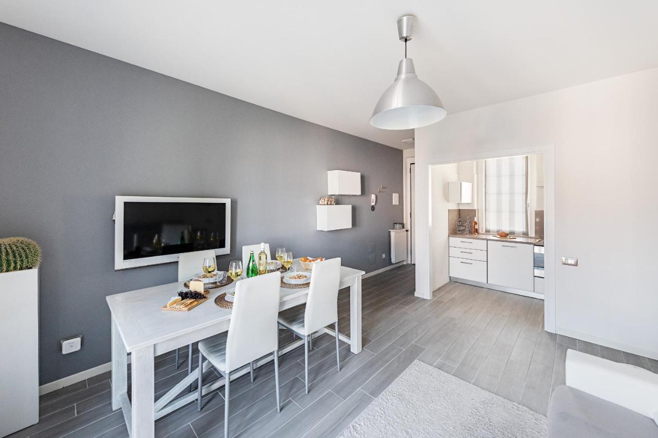 Appartamento Mazzini P1-25 By Wonderful Italy 시르미오네 외부 사진