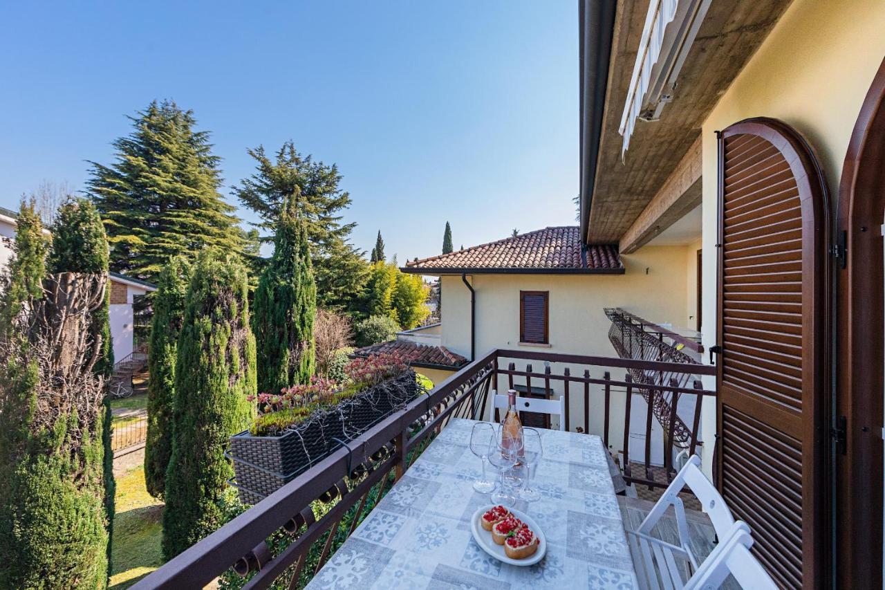 Appartamento Mazzini P1-25 By Wonderful Italy 시르미오네 외부 사진
